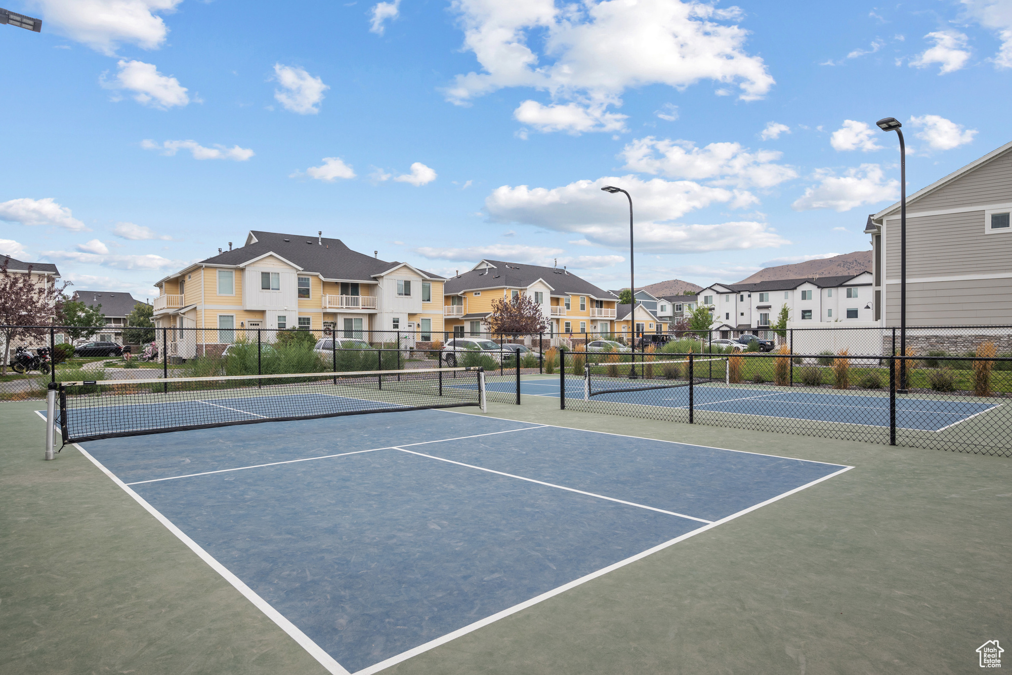 EAGLE POINT TOWNHOME - Residential