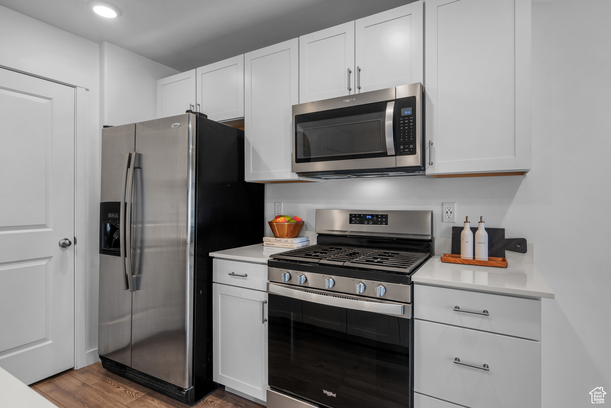 EAGLE POINT TOWNHOME - Residential