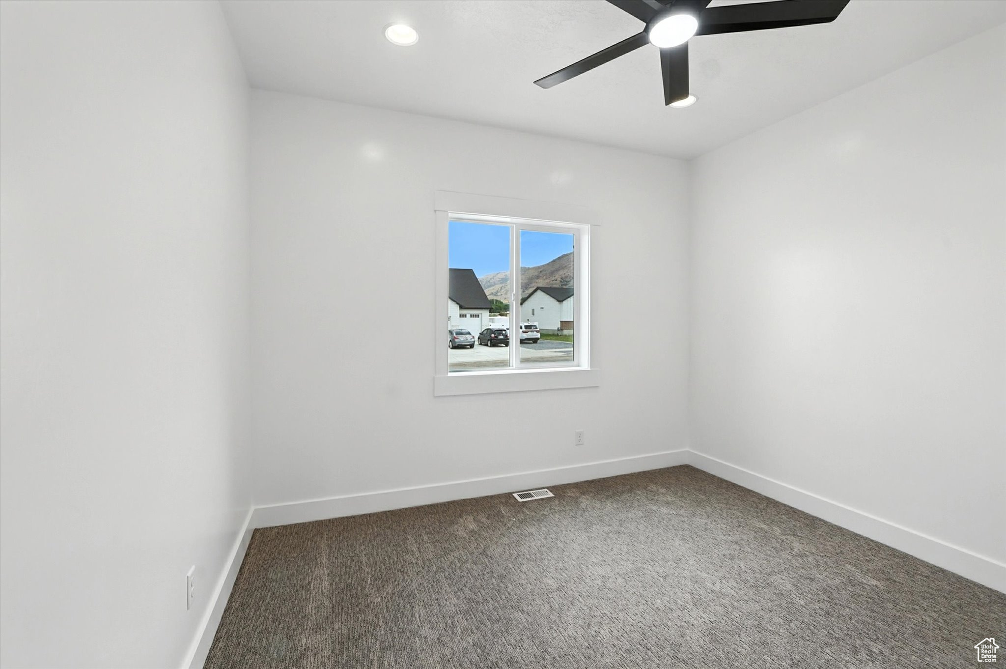 DEER RUN - Residential