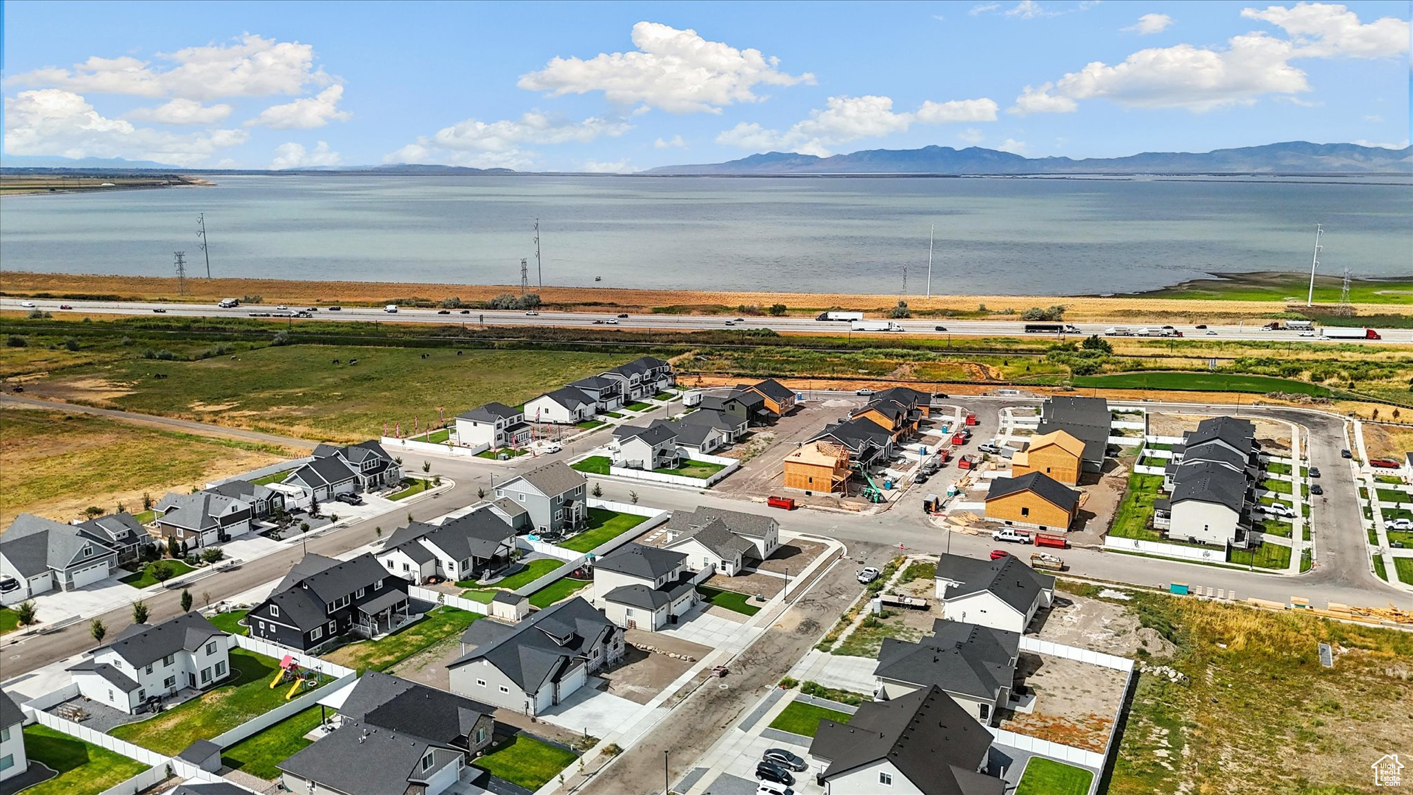 DEER RUN - Residential