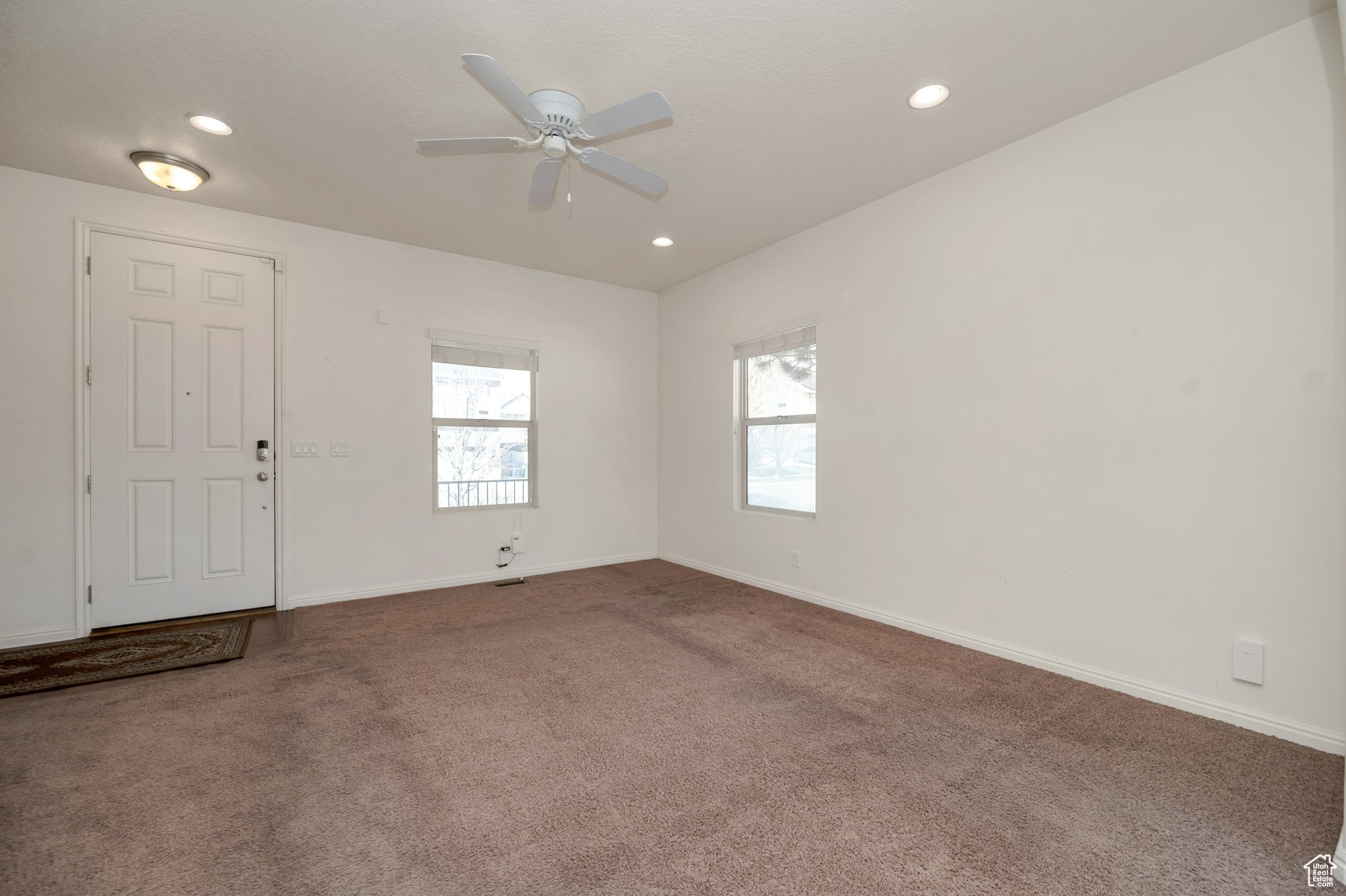 208 E Flicker Dr, Sandy, Utah image 4