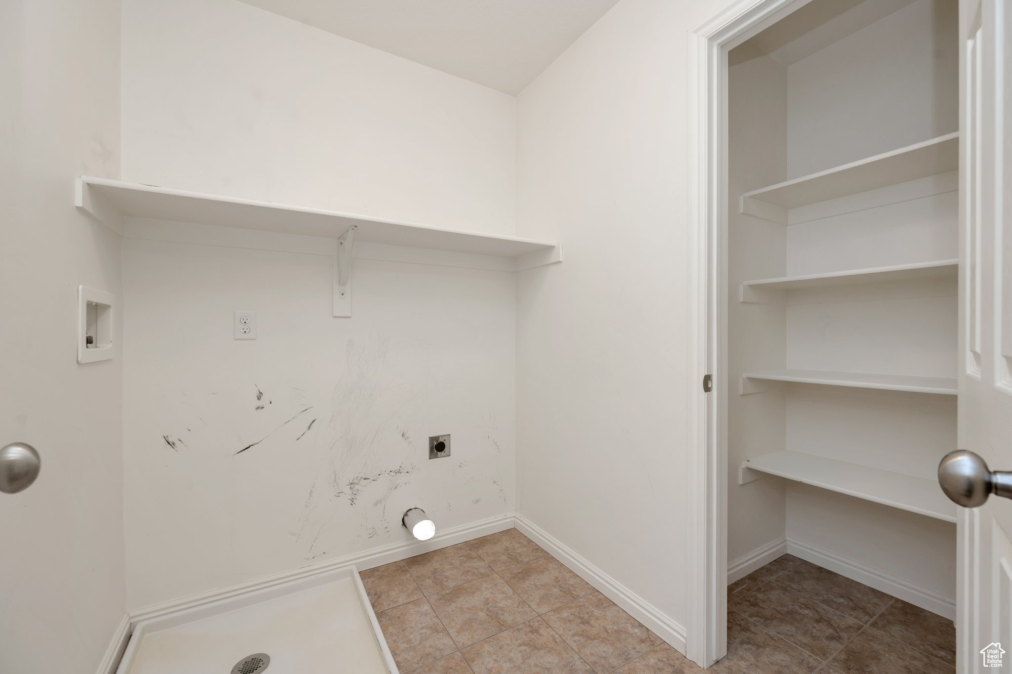 208 E Flicker Dr, Sandy, Utah image 15