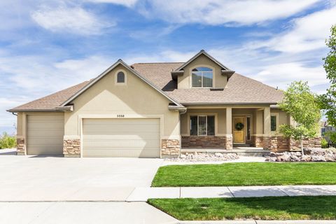 Photo of 5338 W EMMELINE DR, Herriman, UT 84096 (MLS # 2151093)
