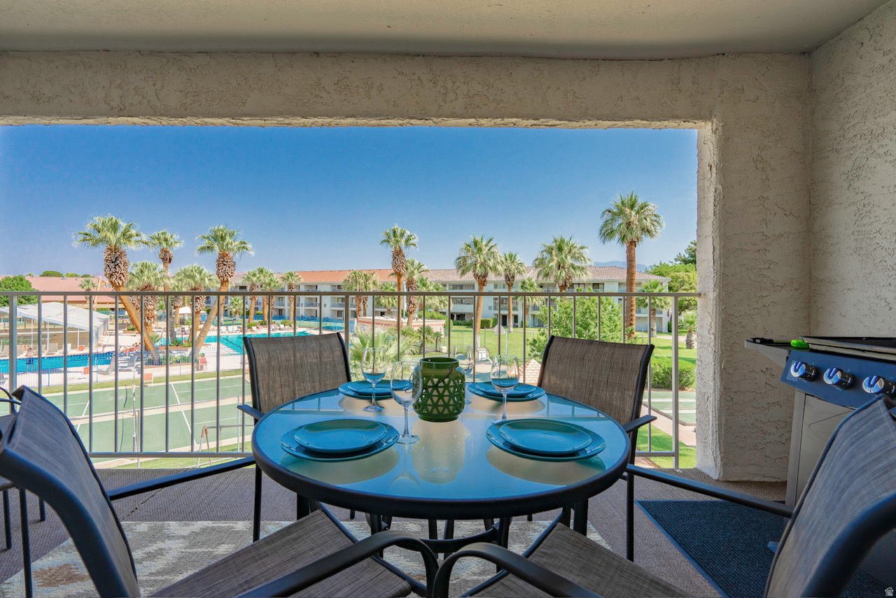 LAS PALMAS RESORT CONDOS - Residential