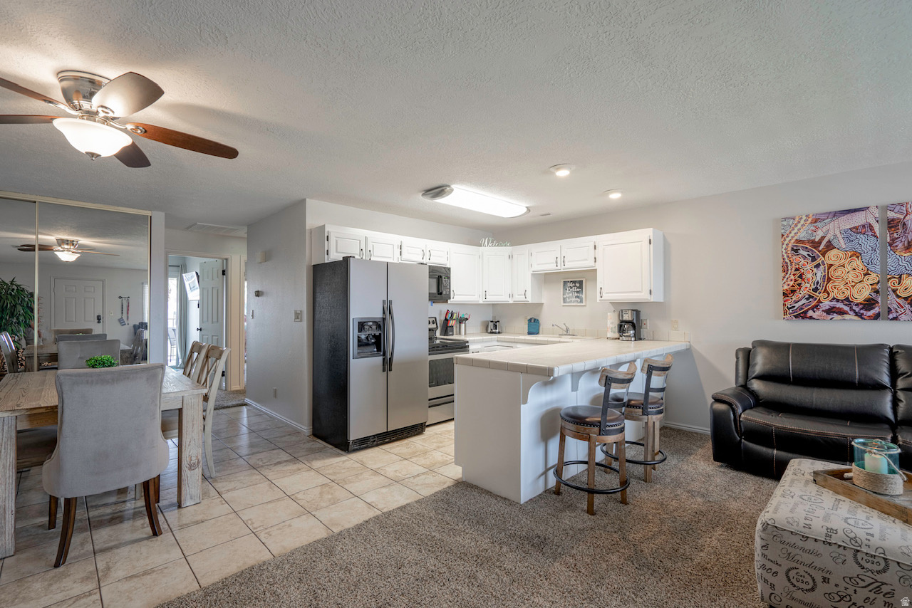 LAS PALMAS RESORT CONDOS - Residential