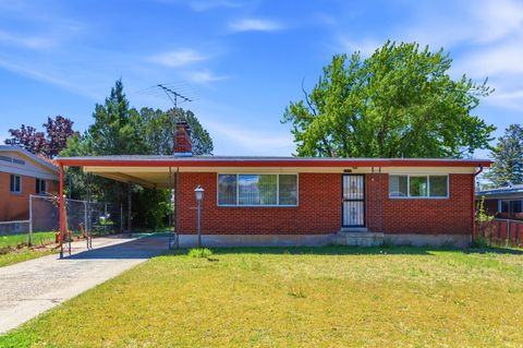 Photo of 1019 CROSS ST, Ogden, UT 84404 (MLS # 2155279)