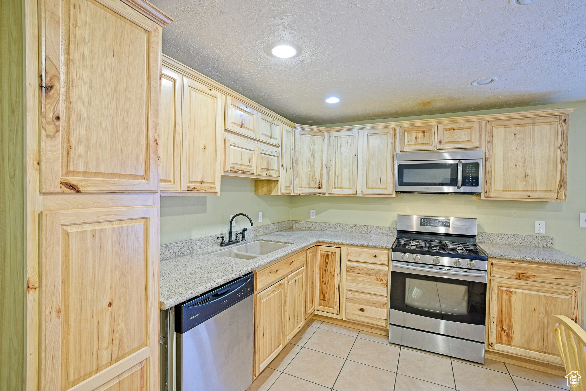CINNAMON RIDGE - Residential