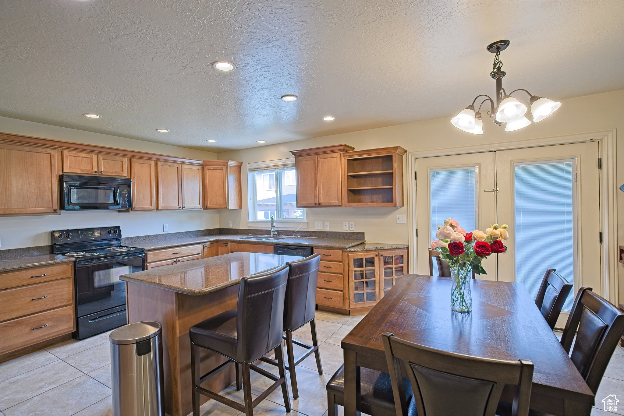 CINNAMON RIDGE - Residential