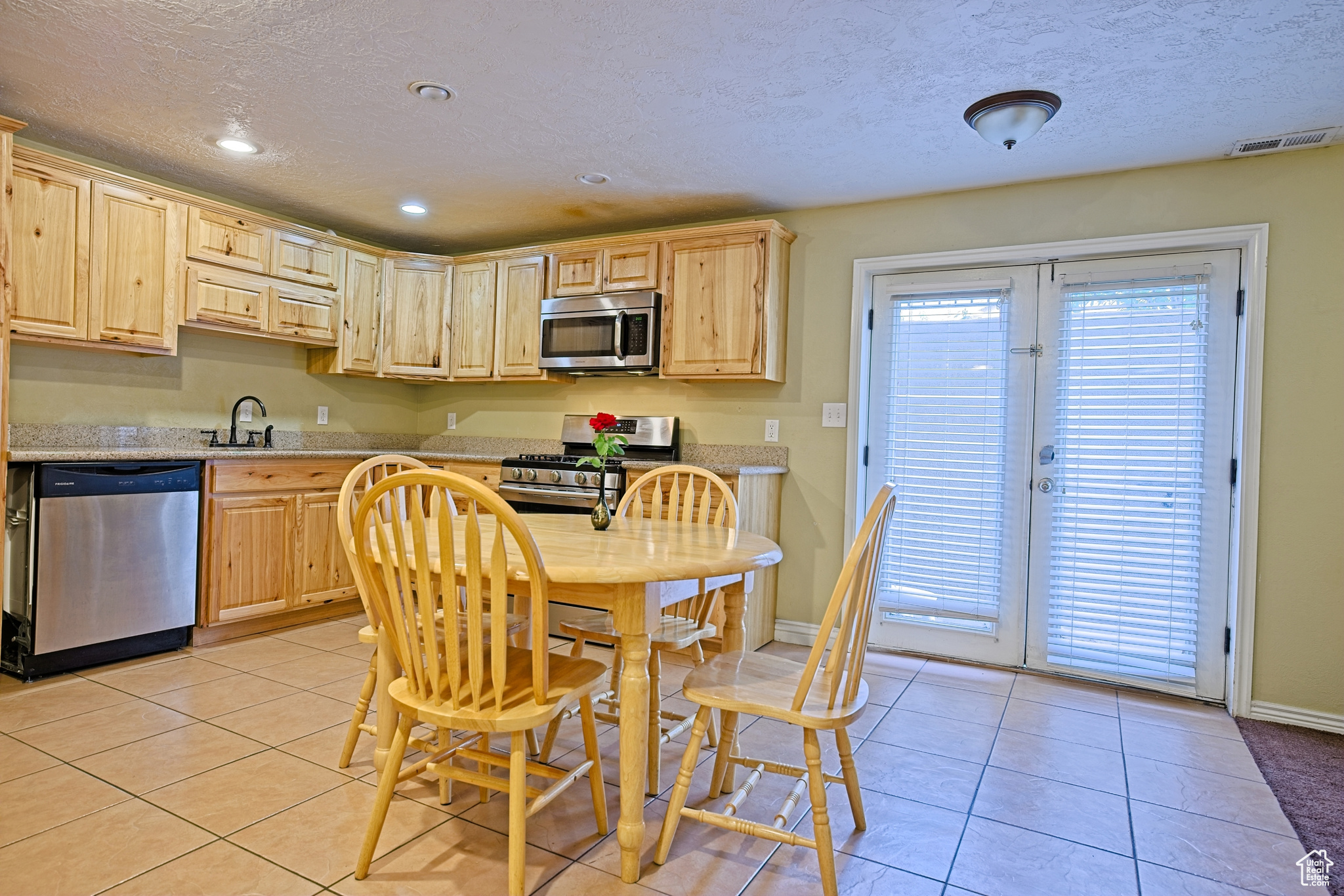 CINNAMON RIDGE - Residential