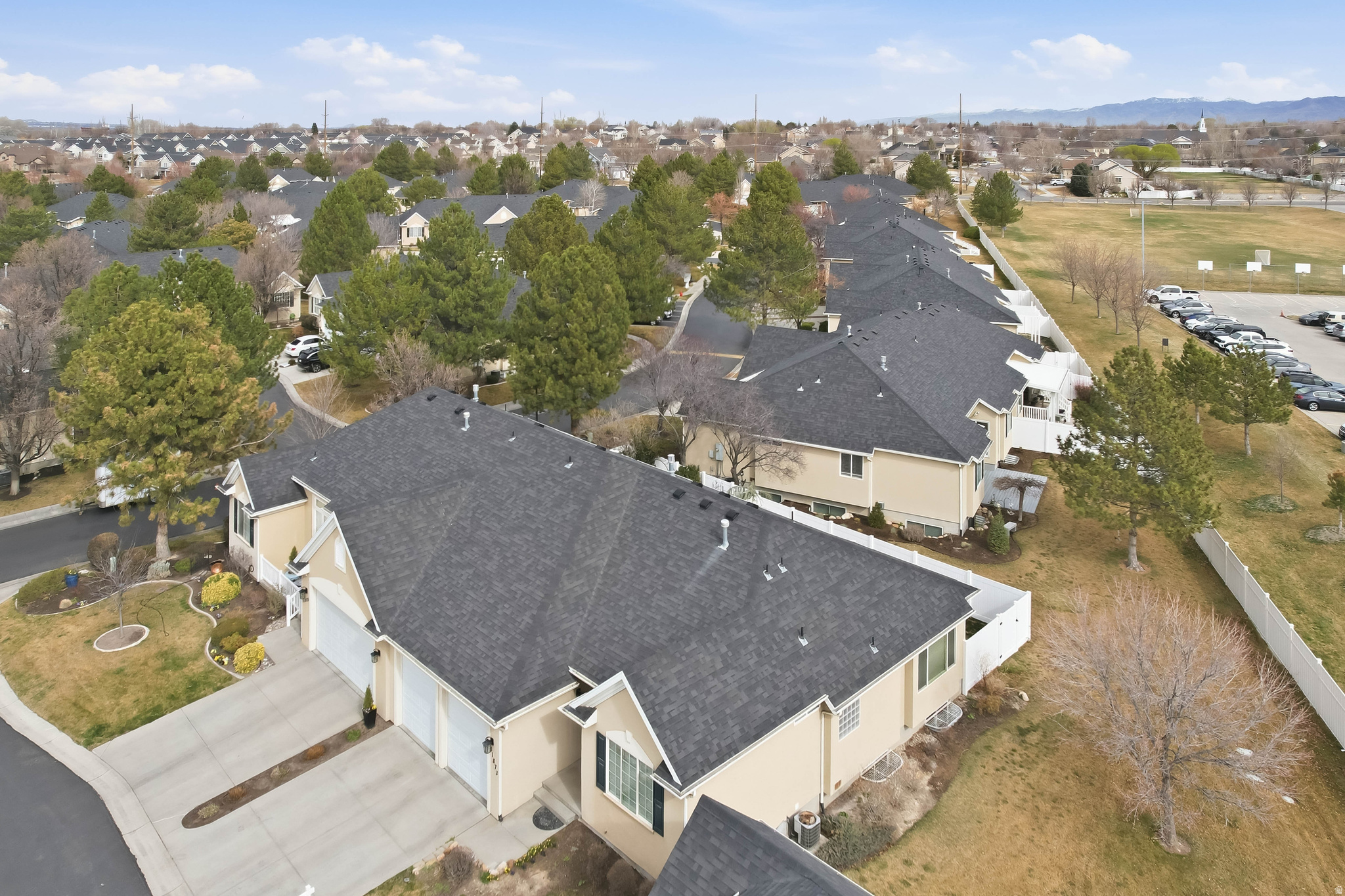 COTTAGES - Residential