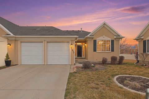 Photo of 11873 S COTTAGE VIEW LN, Draper, UT 84020 (MLS # 2141214)