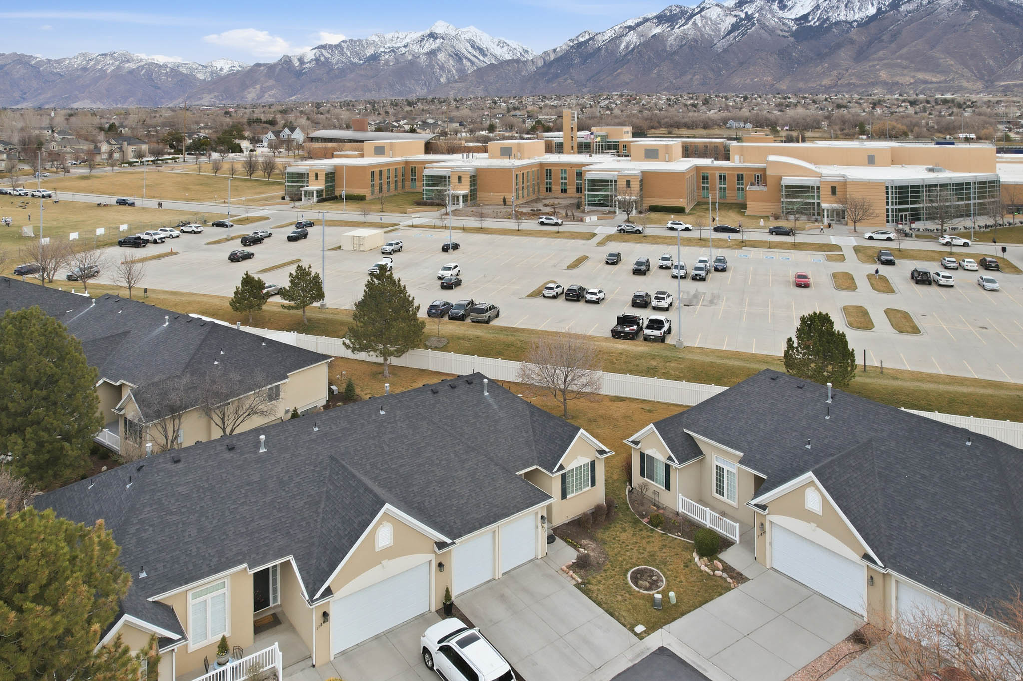 COTTAGES - Residential