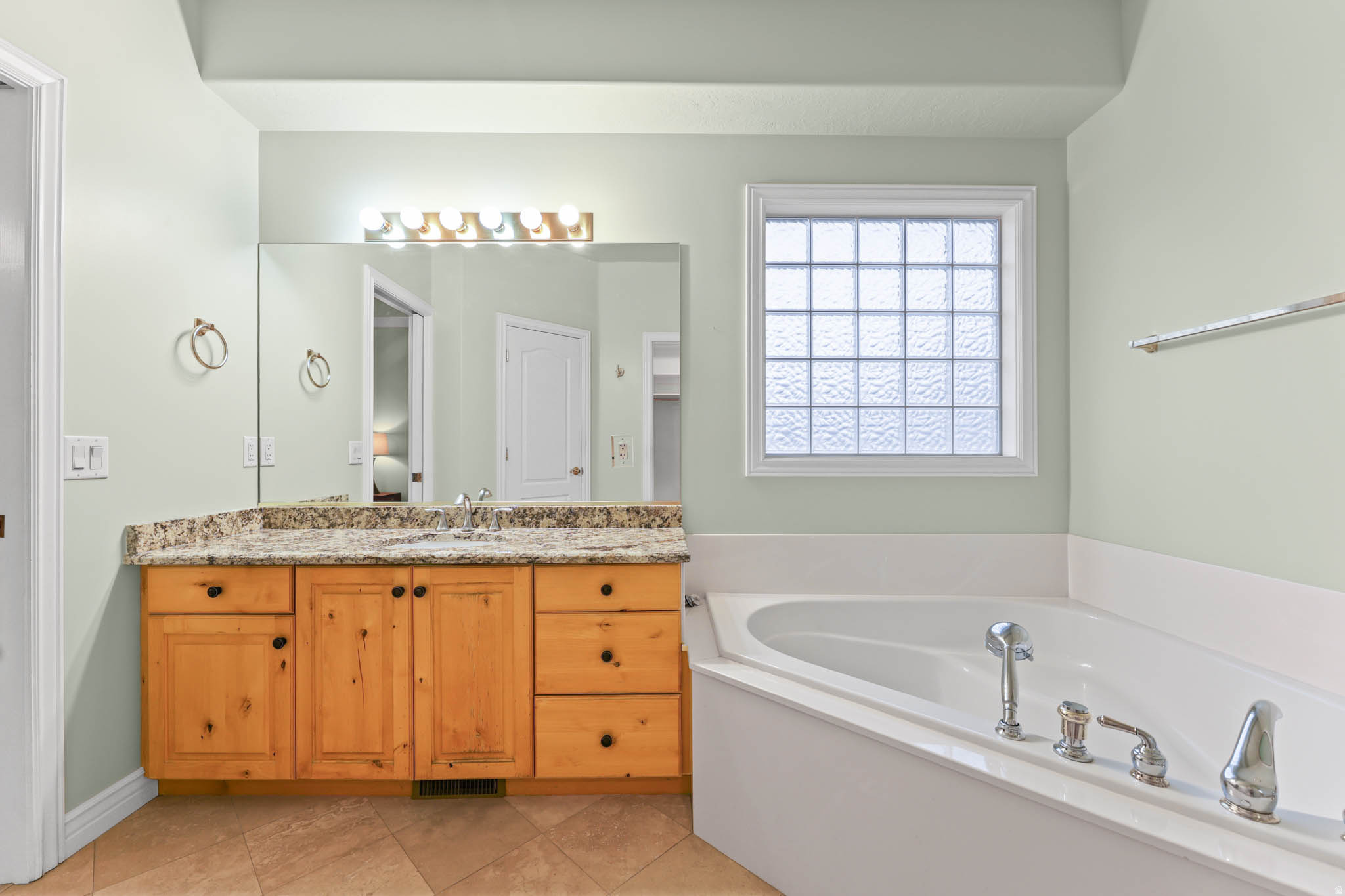 COTTAGES - Residential