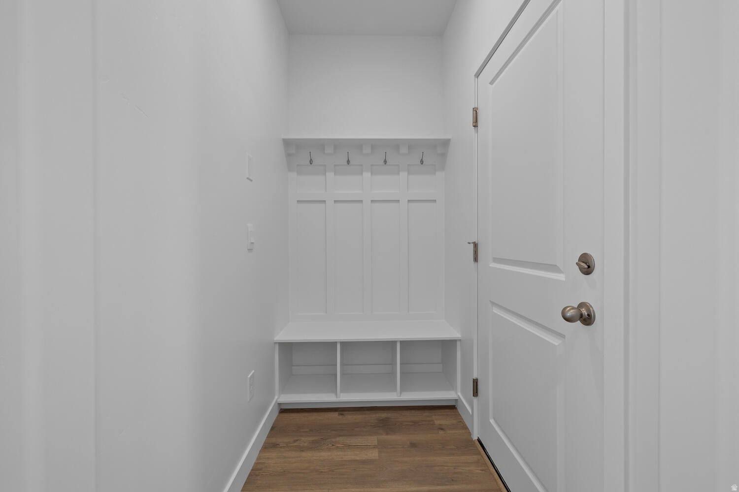 LONG VALLEY - Residential