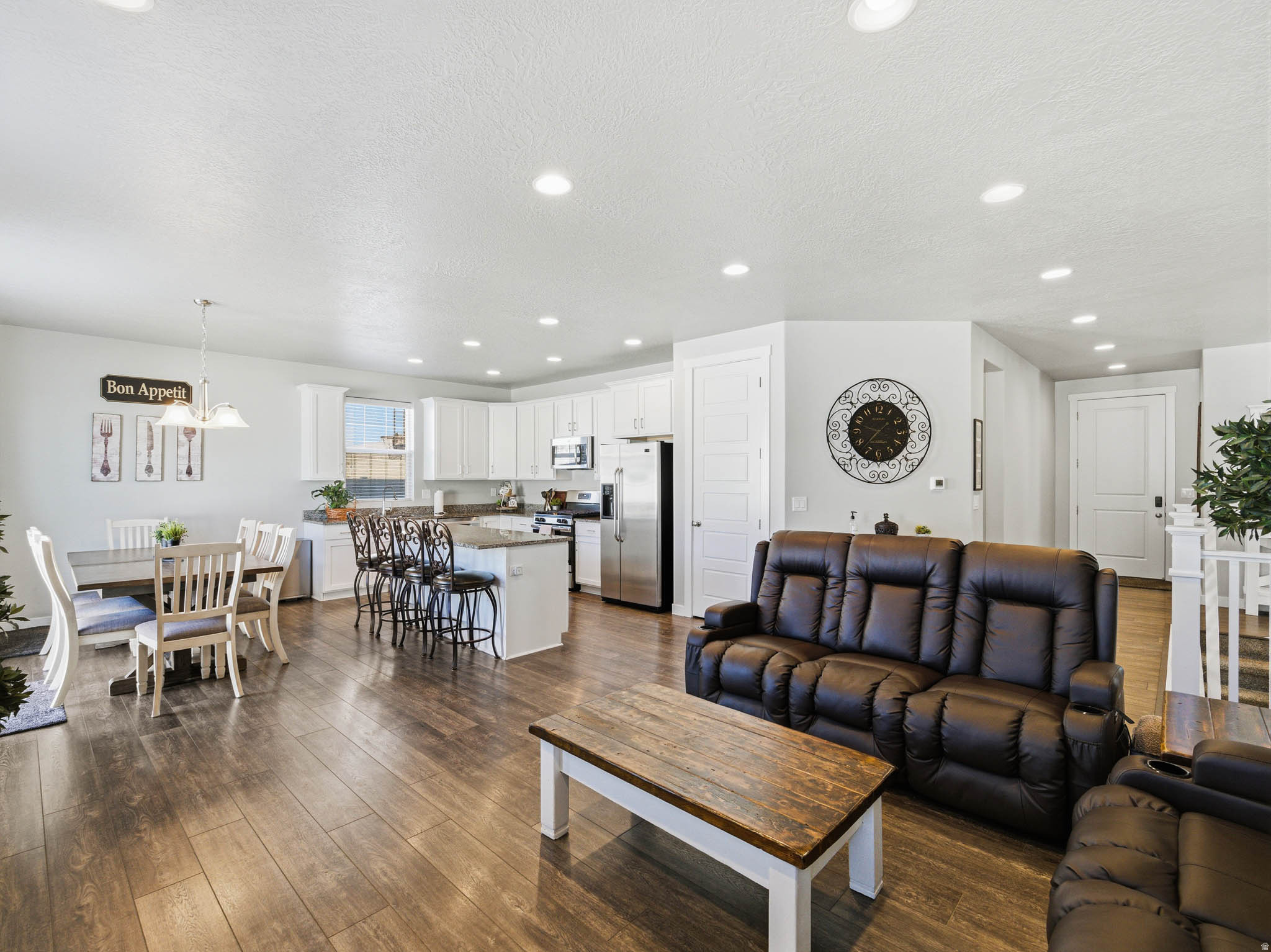 OAKRIDGE PARK - Residential