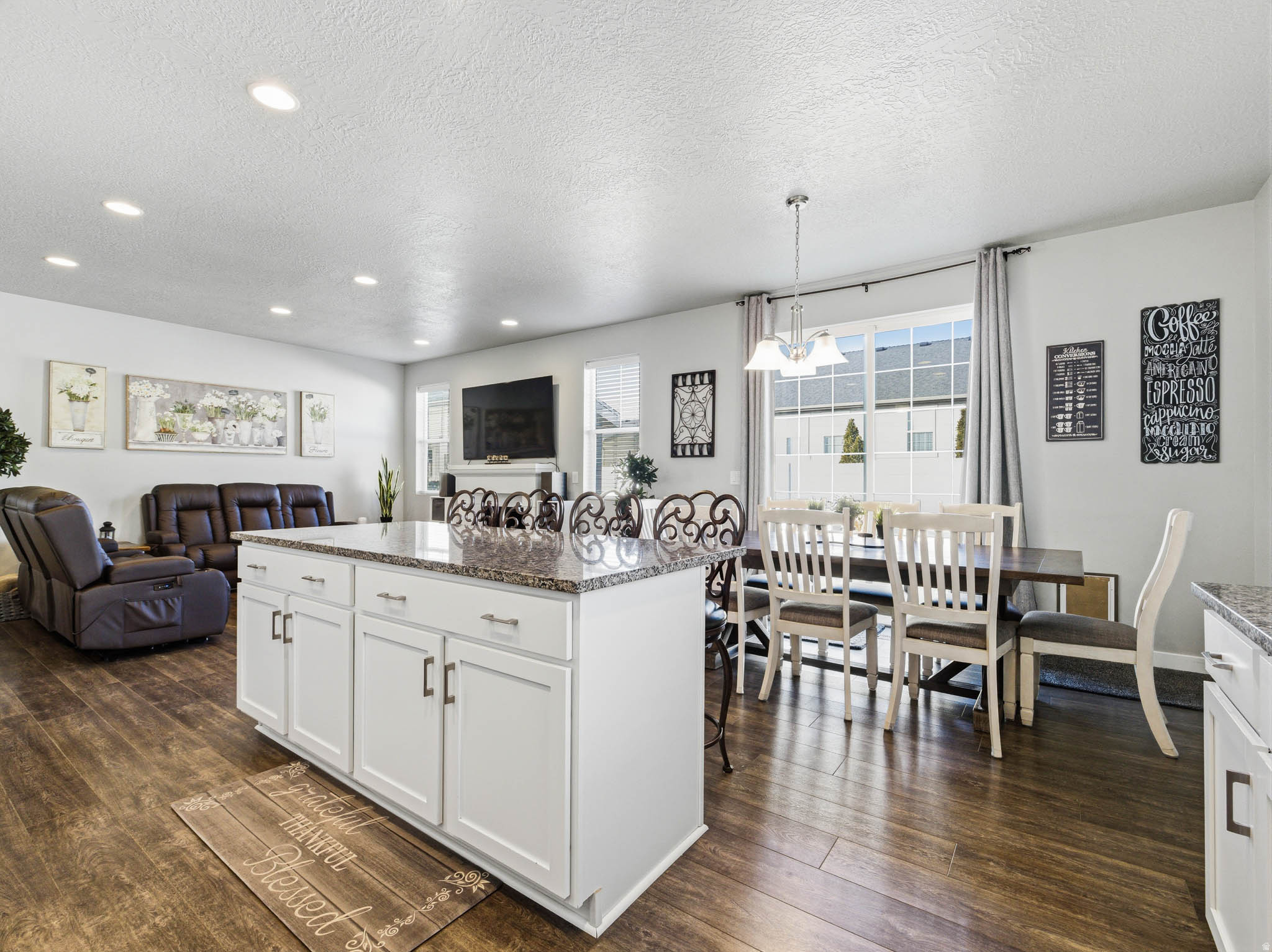 OAKRIDGE PARK - Residential