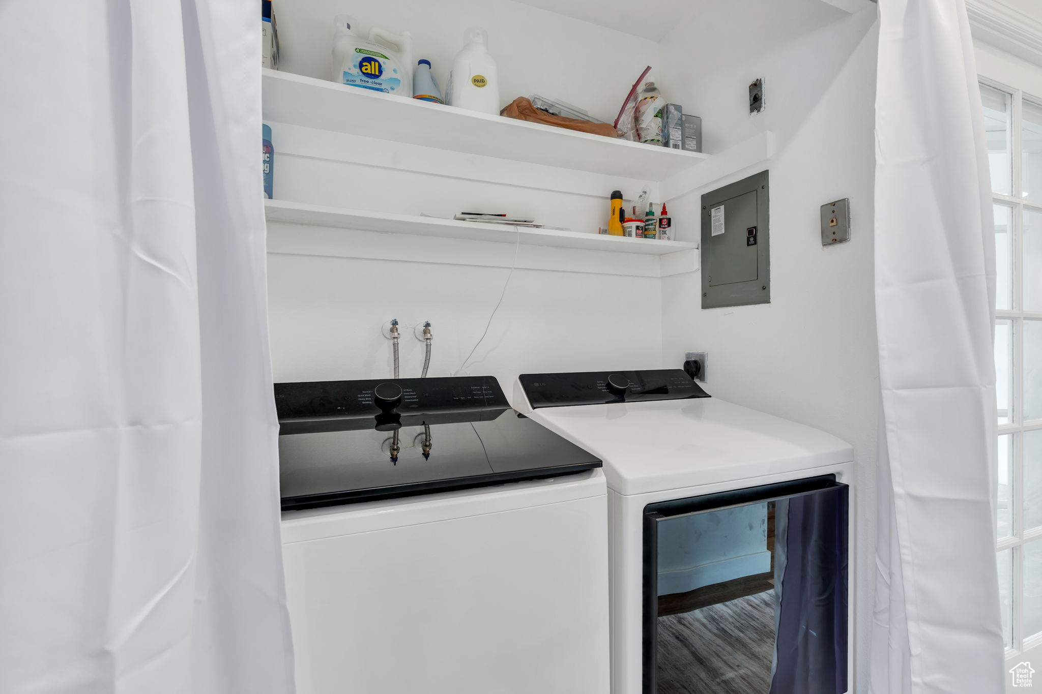 WILLOWBROOK HILL CONDOMINIUMS - Residential