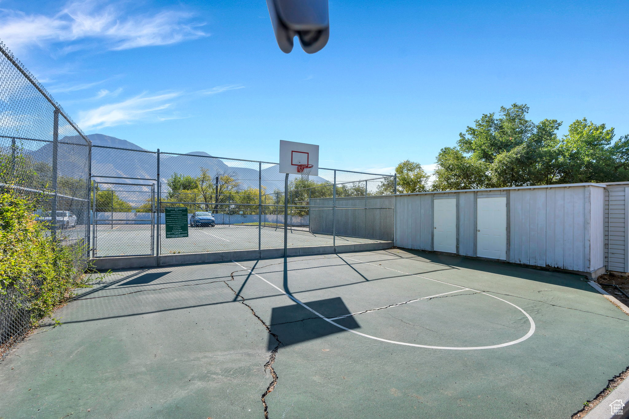 WILLOWBROOK HILL CONDOMINIUMS - Residential