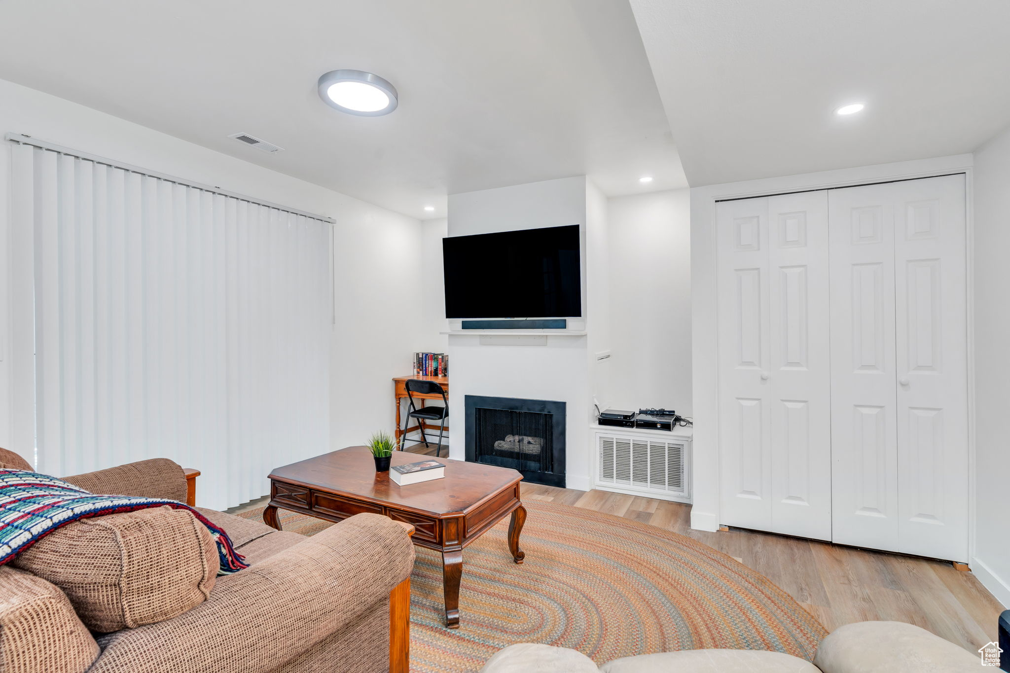 WILLOWBROOK HILL CONDOMINIUMS - Residential