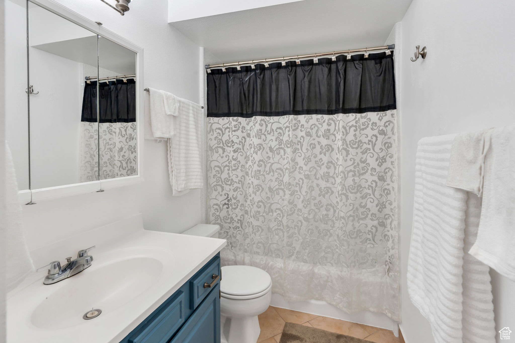 WILLOWBROOK HILL CONDOMINIUMS - Residential
