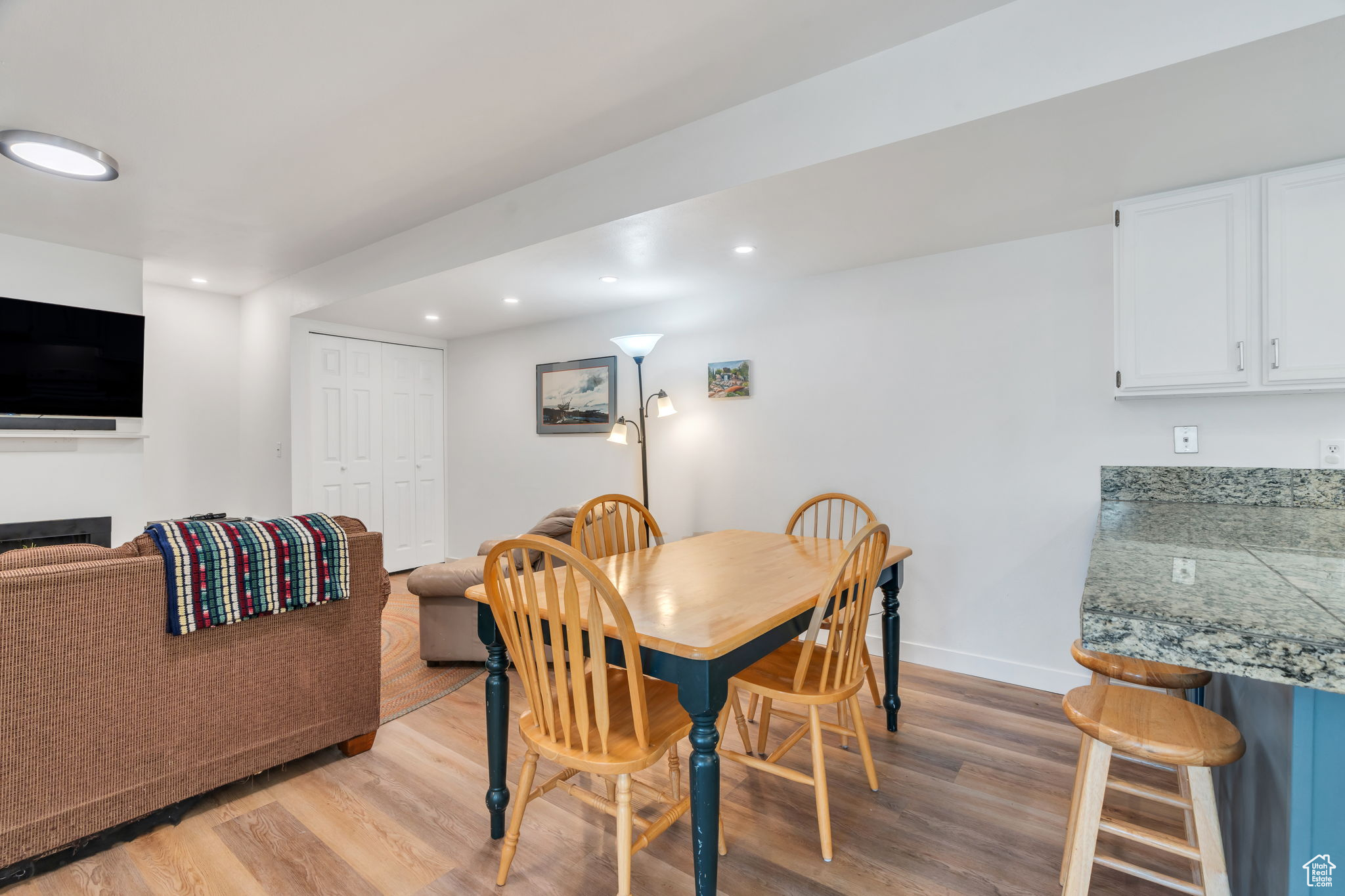 WILLOWBROOK HILL CONDOMINIUMS - Residential