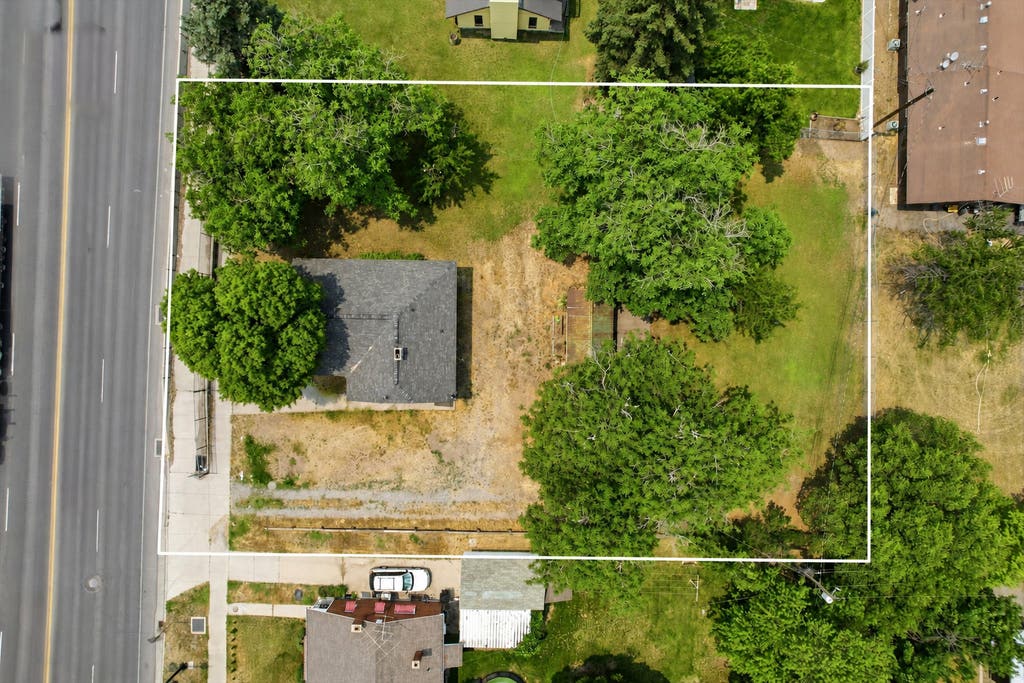 Photo of 262 W 400 S, Springville, UT 84663 (MLS # 2168388)