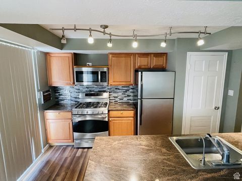 Tiny photo for 2220 E MURRAY HOLLADAY RD#146 Rd S, Holladay, UT 84117 (MLS # 2086399)