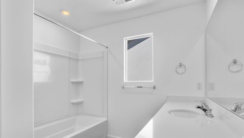 Tiny photo for 1552 S STAIRCASE WAY #4105, Washington, UT 84780 (MLS # 2124723)