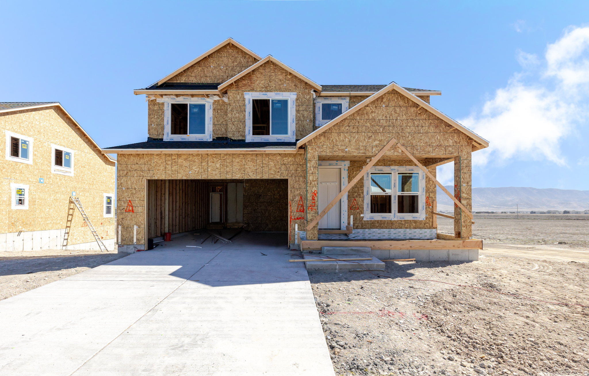 ROSE RANCH - Residential