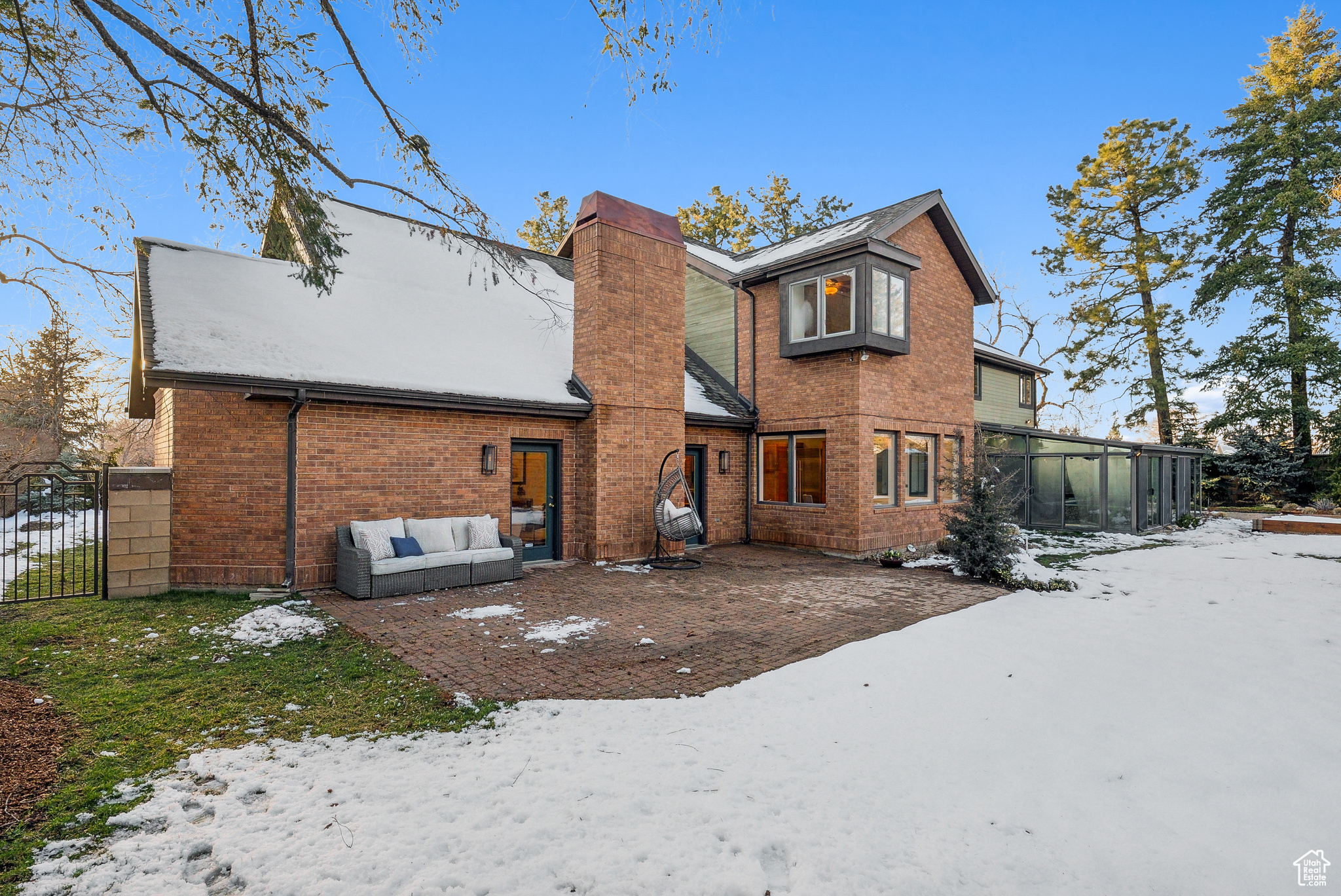 Holladay, Utah 84117, United States, 5 Bedrooms Bedrooms, ,4 BathroomsBathrooms,Residential,Active,93442