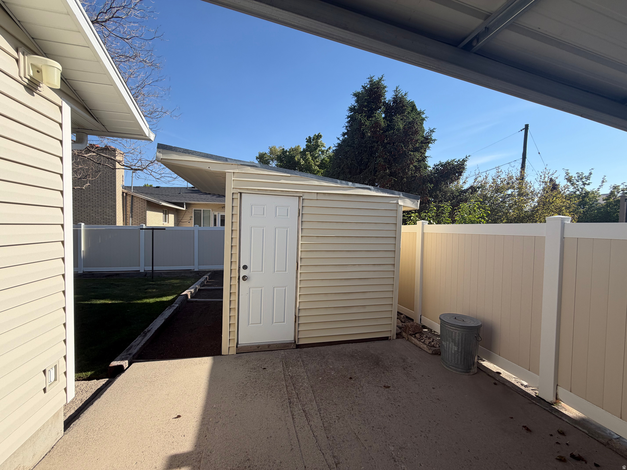 LAVELL ESTATES - Residential