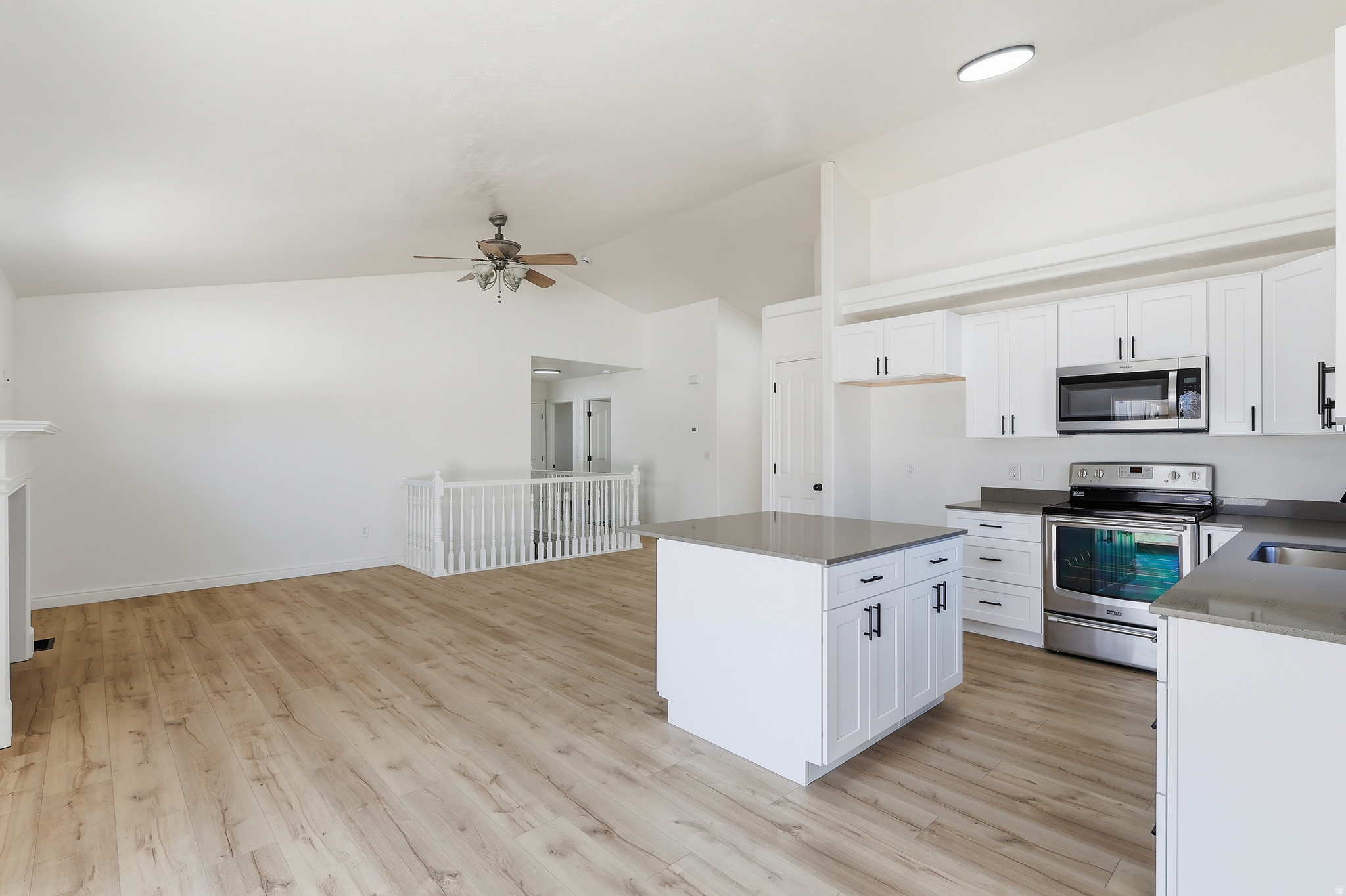 CANYON SOUTH - Residential