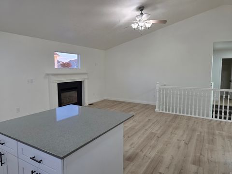 Tiny photo for 993 S 1660 E, Spanish Fork, UT 84660 (MLS # 2122873)