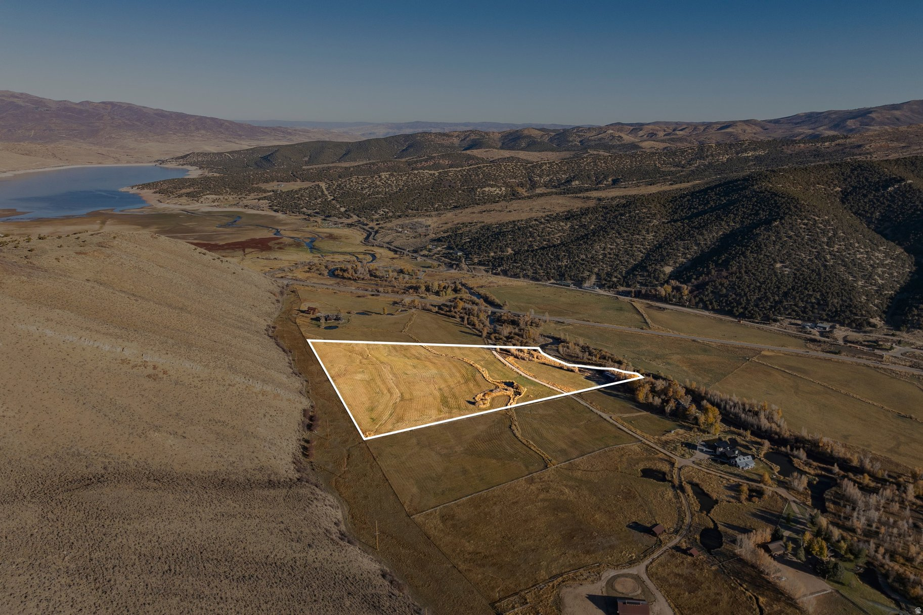 RIVER VALLEY RANCHES - Land