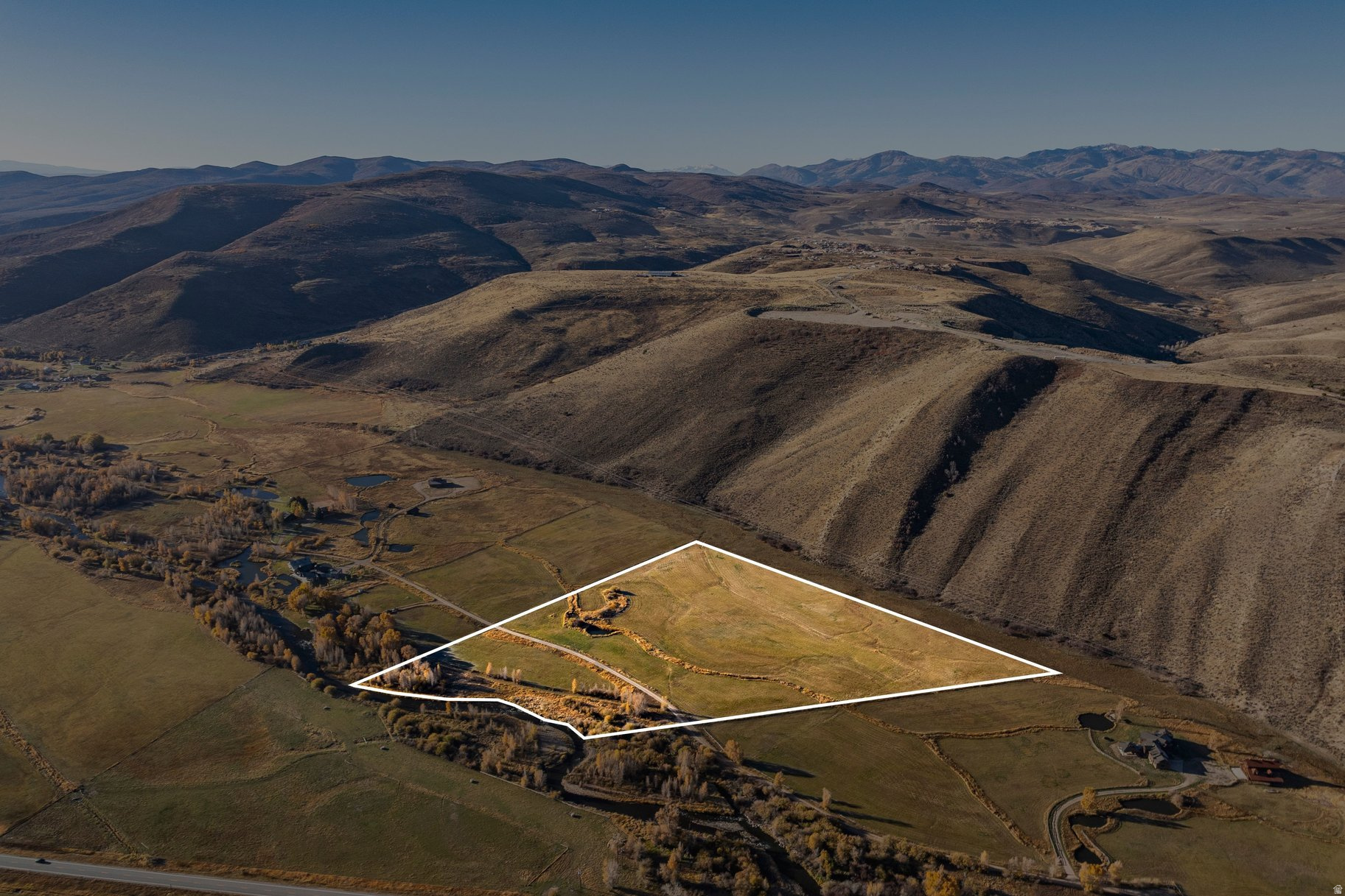 RIVER VALLEY RANCHES - Land