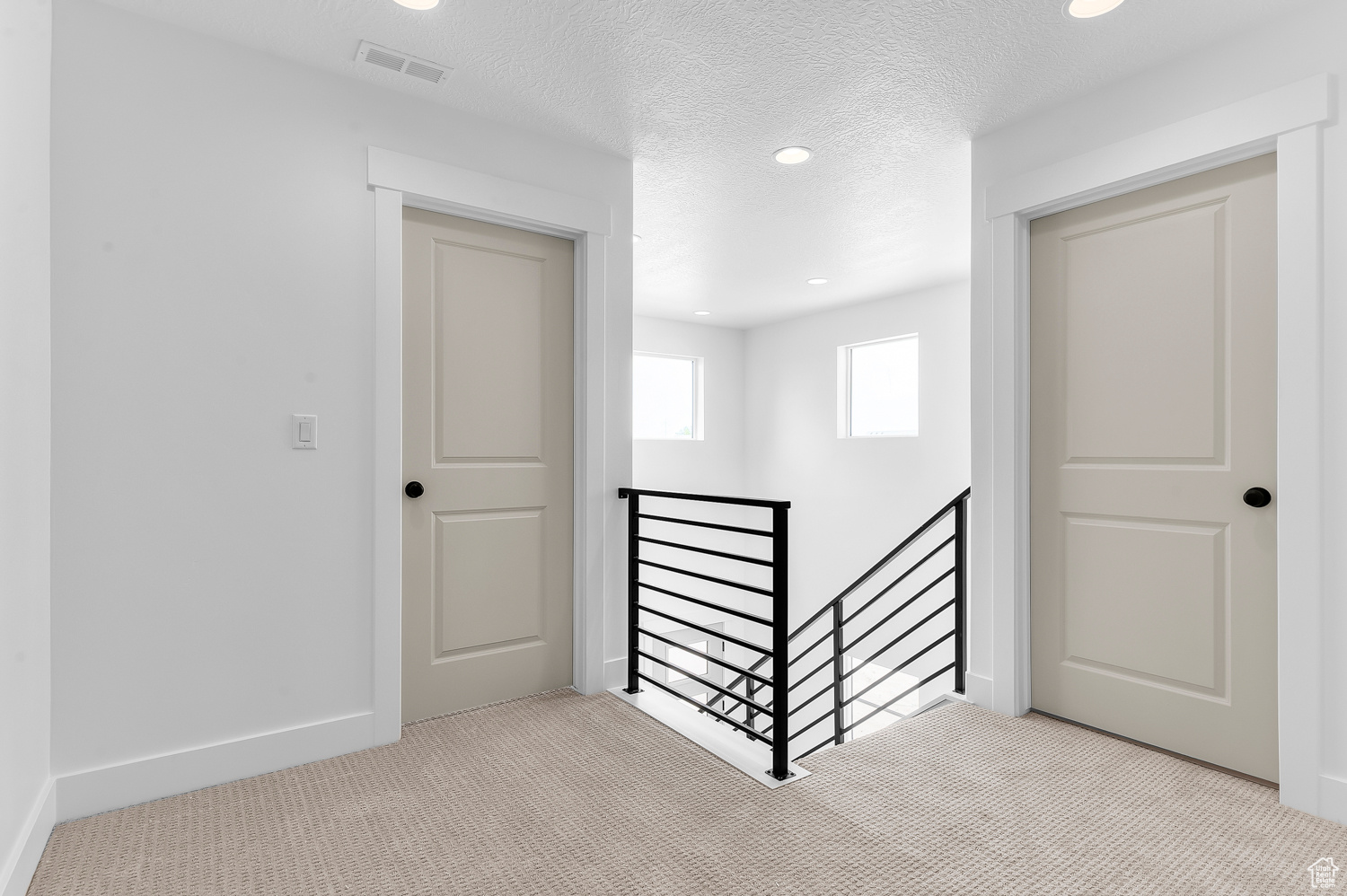 BROADVIEW SHORES COTTAGES 745 - Residential