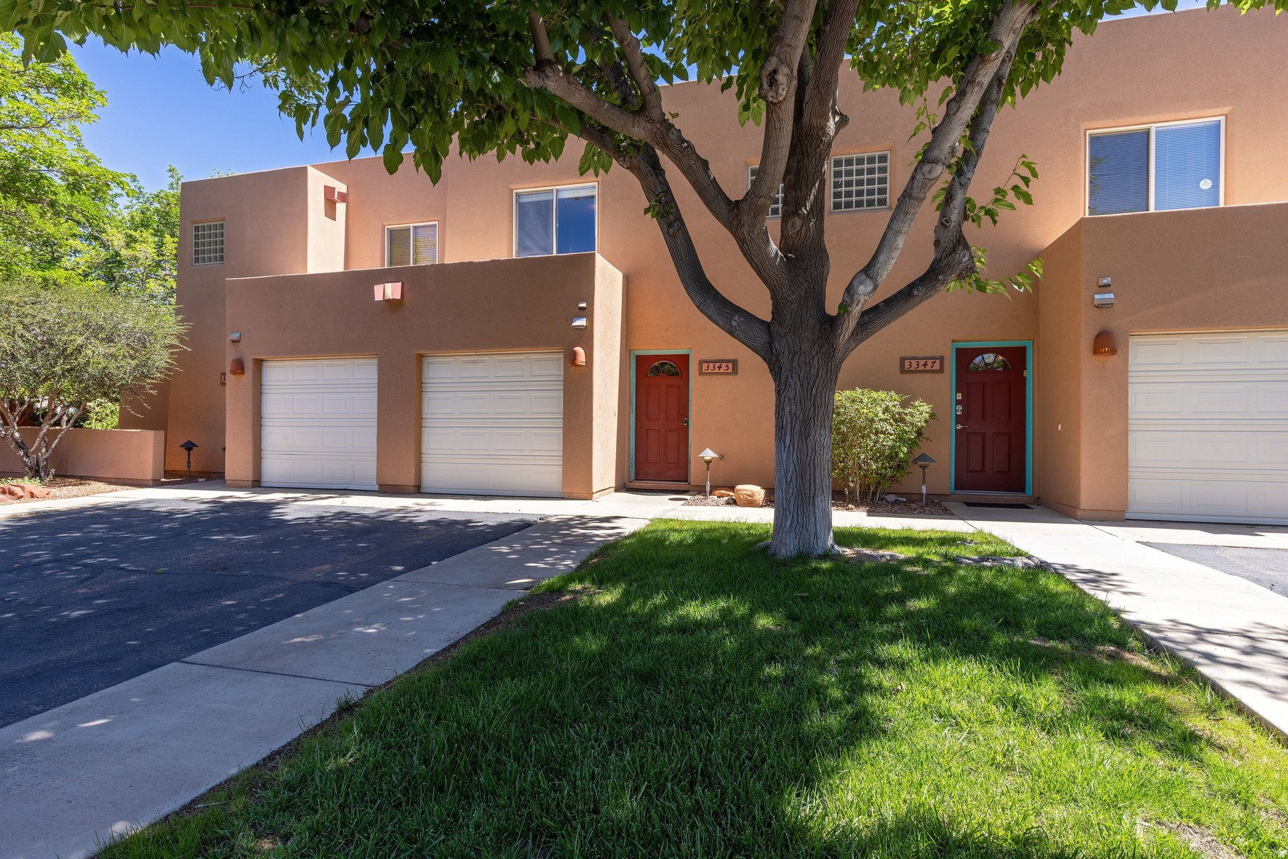 SOLANO VALLEJO VILLAS - Residential