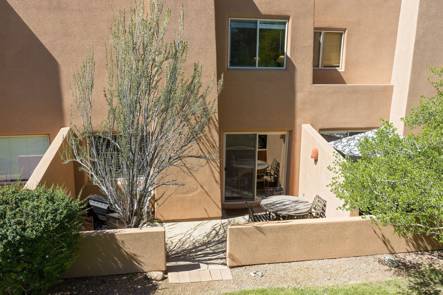 SOLANO VALLEJO VILLAS - Residential