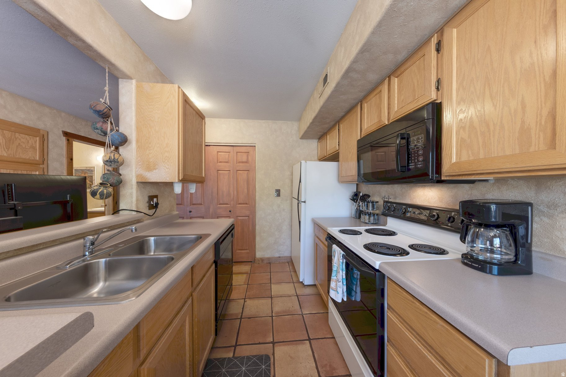 SOLANO VALLEJO VILLAS - Residential