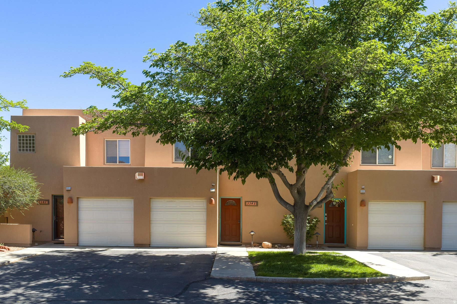SOLANO VALLEJO VILLAS - Residential