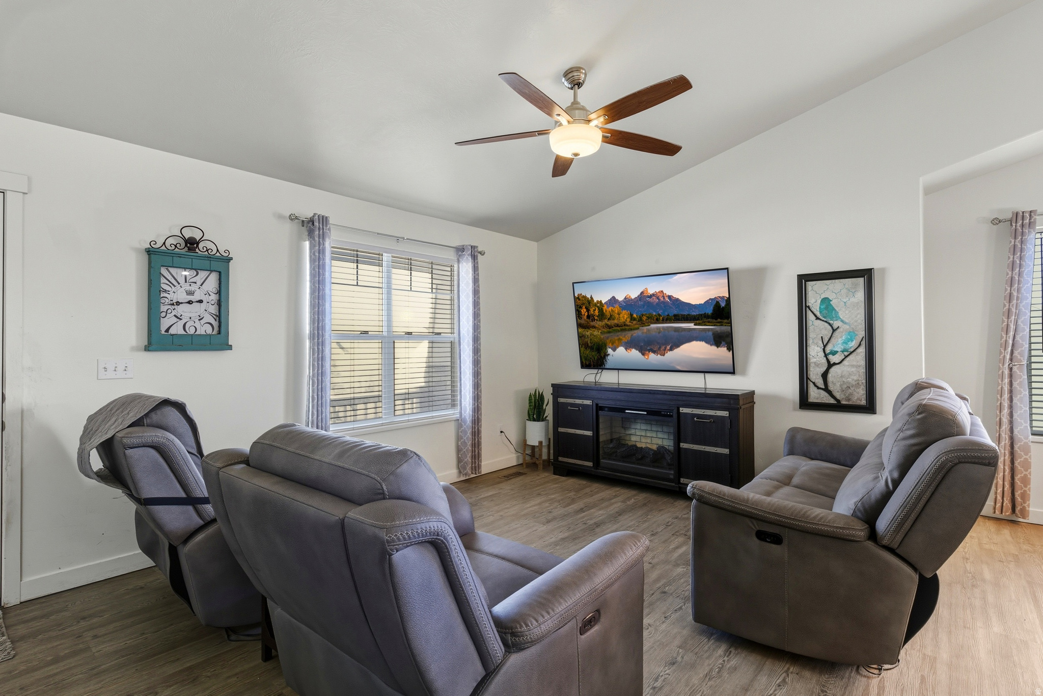 BLACKHAWK ESTATES - Residential