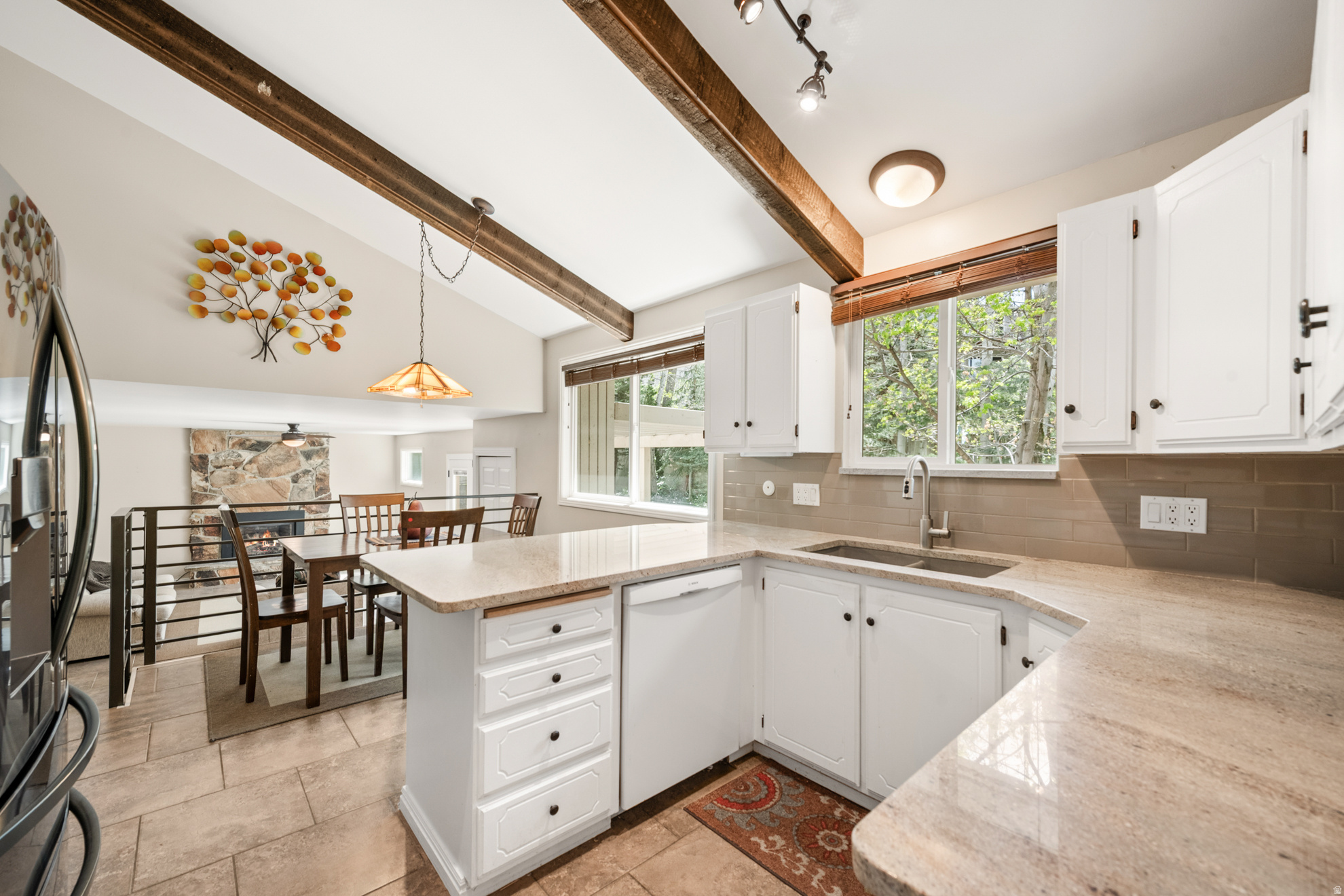 BRIGHTON POINT - Residential