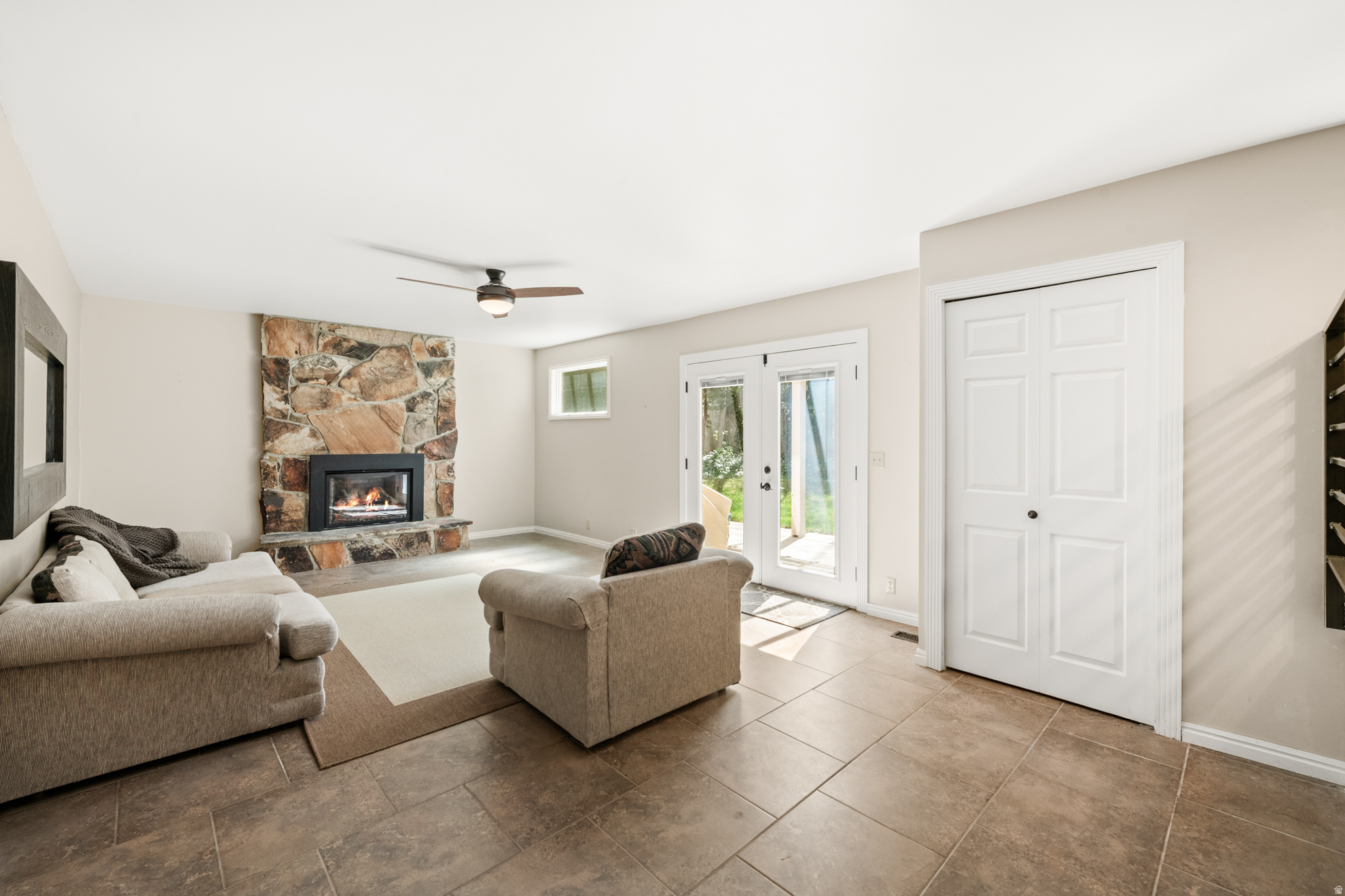 BRIGHTON POINT - Residential