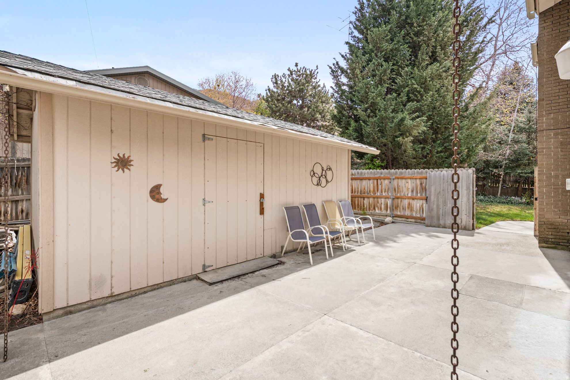 BRIGHTON POINT - Residential