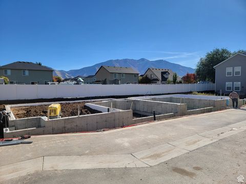 Tiny photo for 735 S HARRISON DR #26, Springville, UT 84663 (MLS # 2118468)