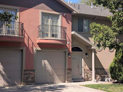 Townhouse For Sale - 255 Ailee Ln<br/> Salt Lake County, Salt Lake City, UT 84107