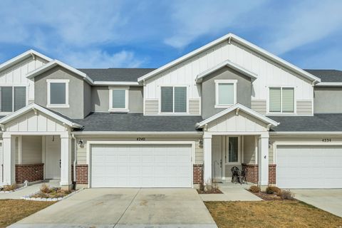 Photo of 4240 W ANASAZI CT, Riverton, UT 84096 (MLS # 2139167)