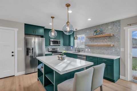 Tiny photo for 478 S 1330 W, Provo, UT 84601 (MLS # 2126341)