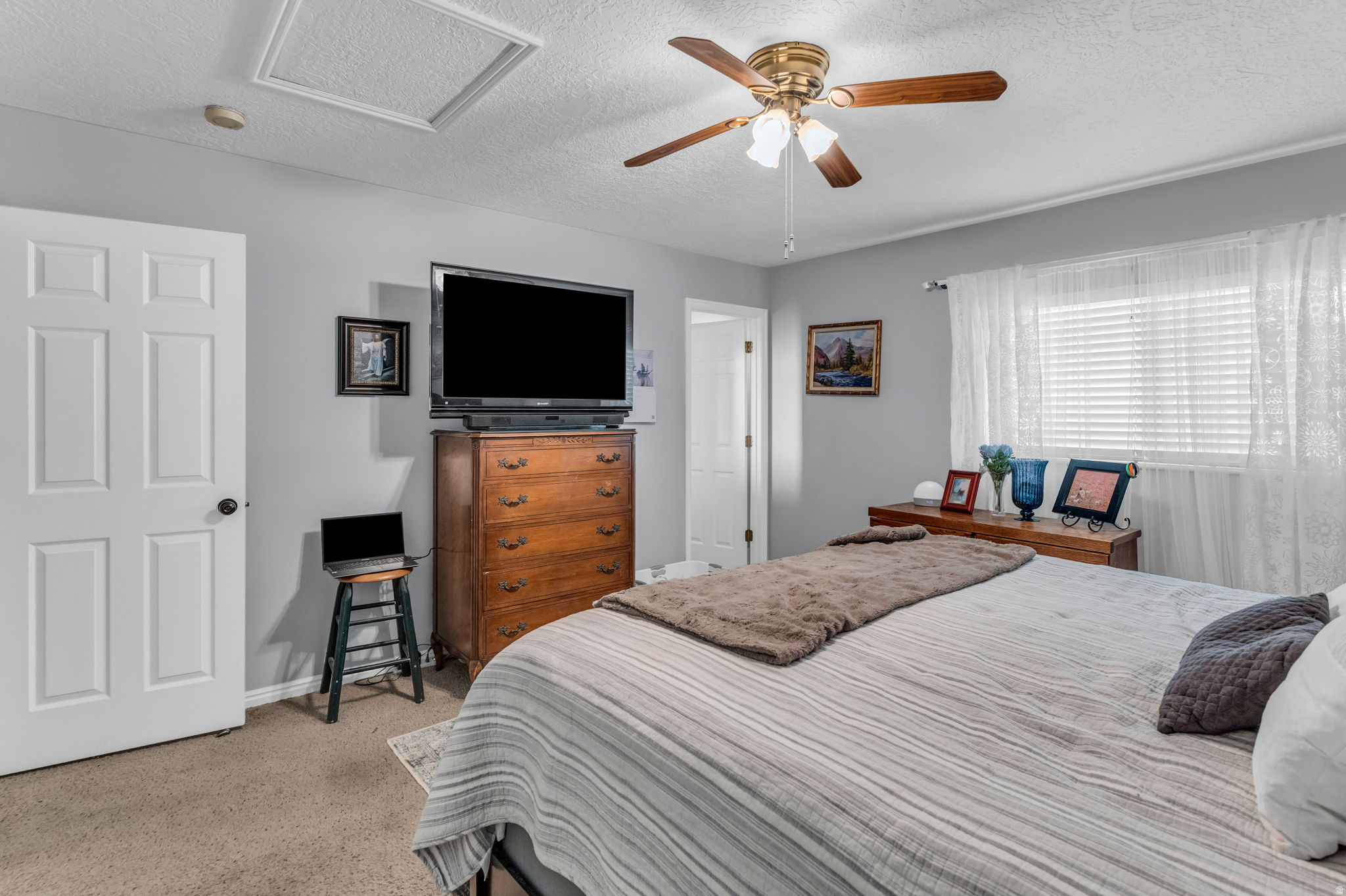 PARK POINTE - Residential