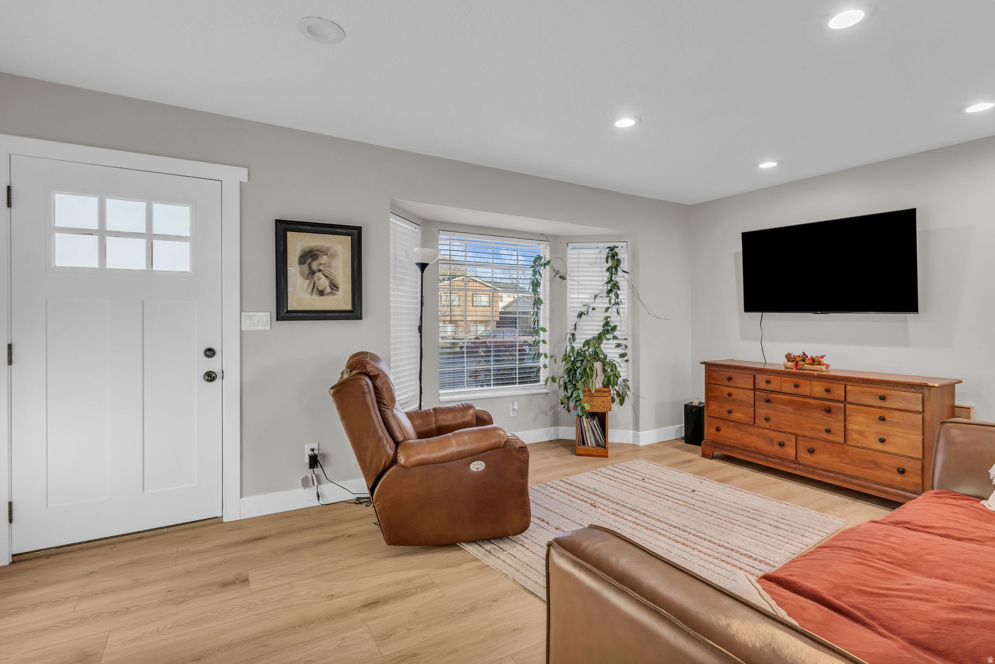 PARK POINTE - Residential